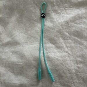 Costa seafoam green glasses retainer